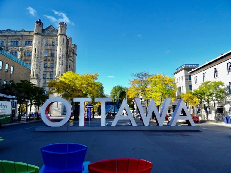 Ottawa Schriftzug