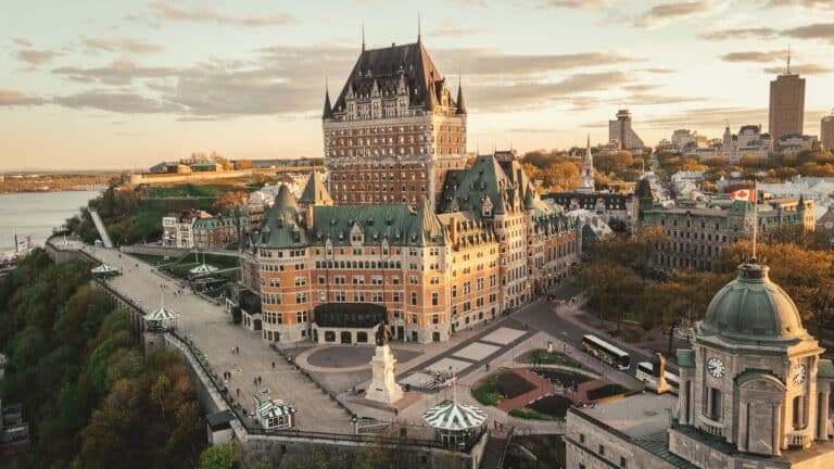 Blick auf das Château Frontenac in Quebec City.